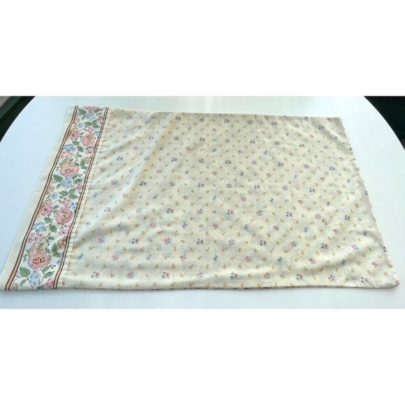 Vintage 1980s pillowcase, beige, pink pastel floral, single pillow sham - Picture 4 of 8